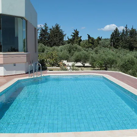 Otel Anastasia 5*
